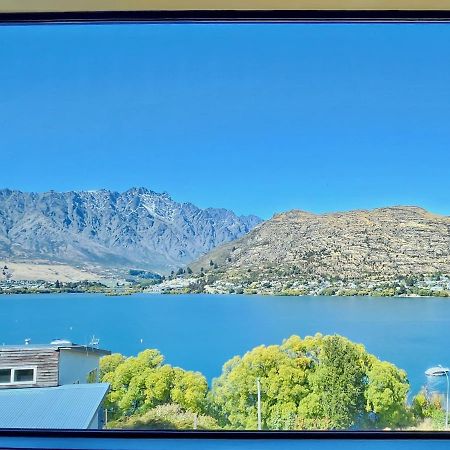 Picture Perfect - Queenstown Holiday Home Екстериор снимка
