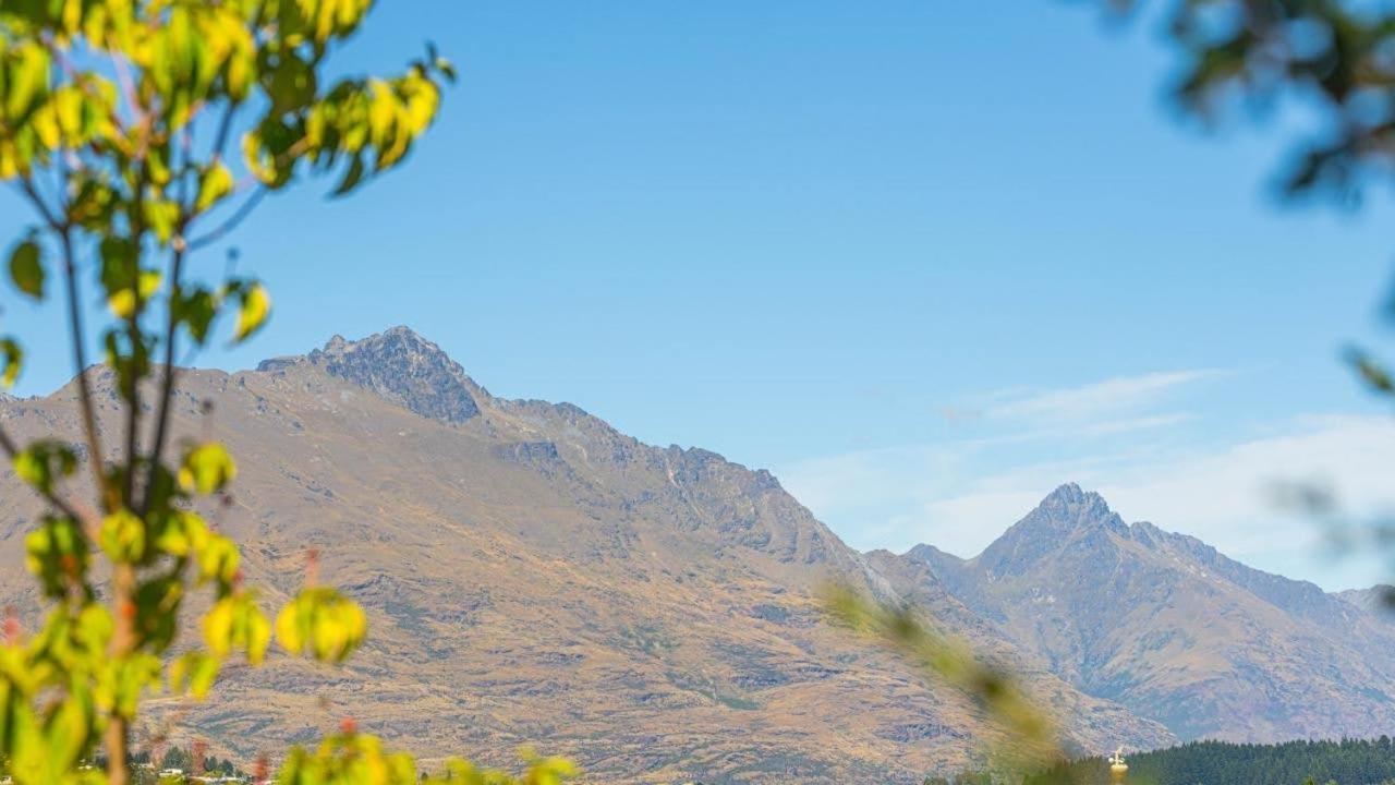 Picture Perfect - Queenstown Holiday Home Екстериор снимка