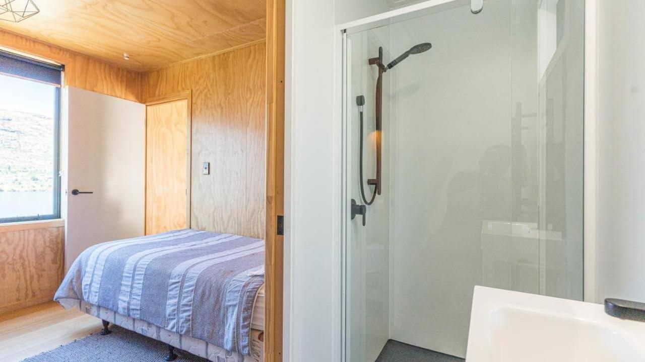 Picture Perfect - Queenstown Holiday Home Екстериор снимка