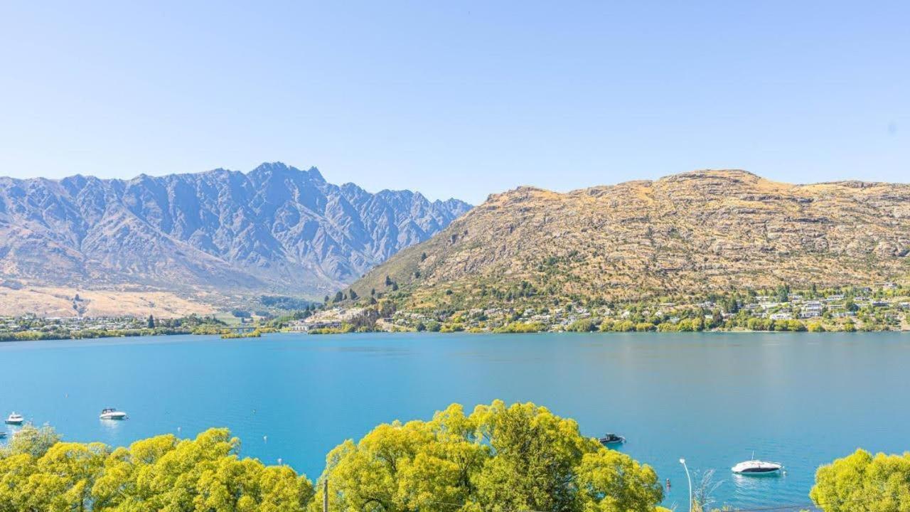Picture Perfect - Queenstown Holiday Home Екстериор снимка
